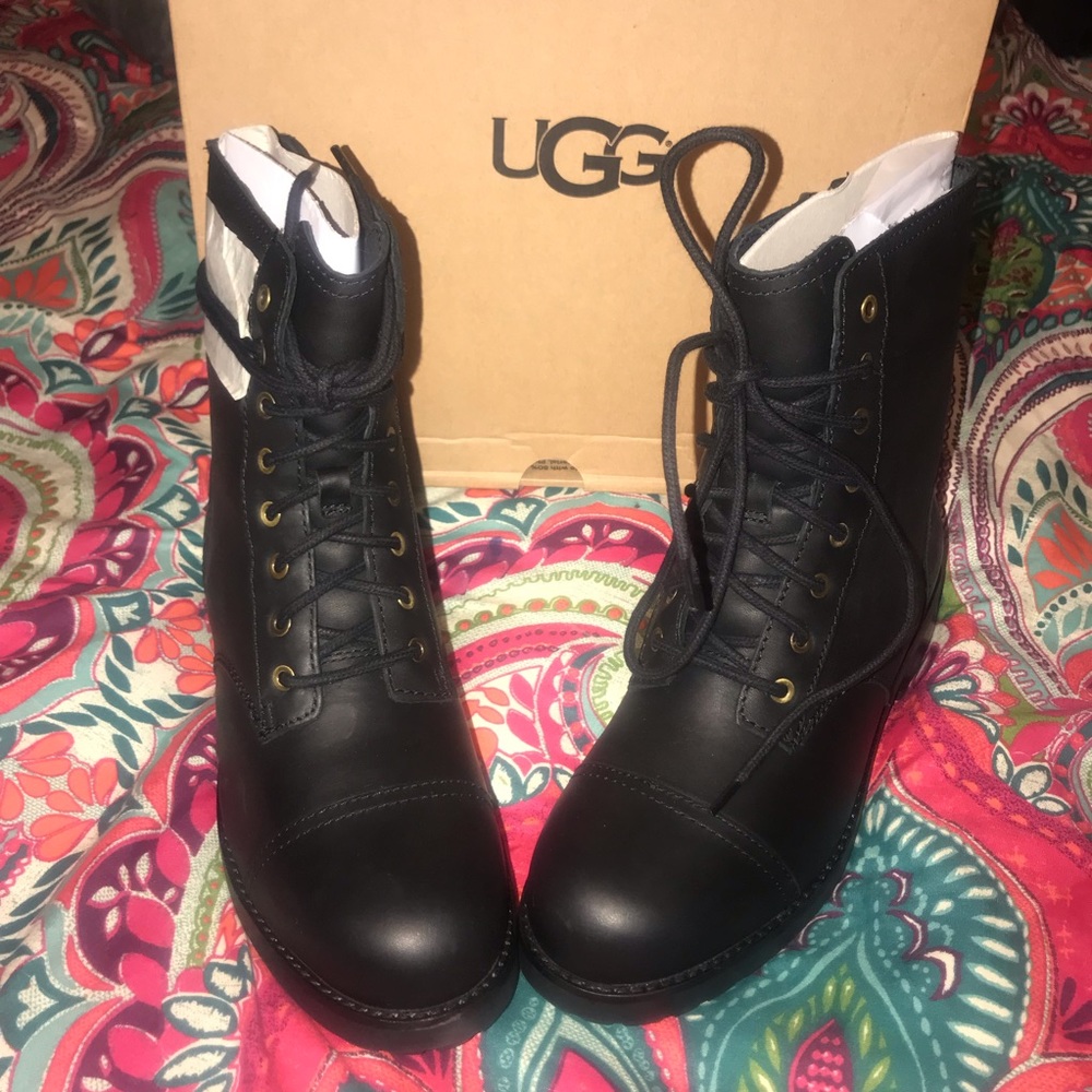 **NWT in BOX** UGG W KILMER Moto Boot
